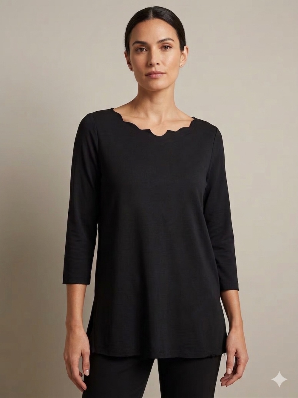 Ann Taylor scallop collar quarter sleeve top